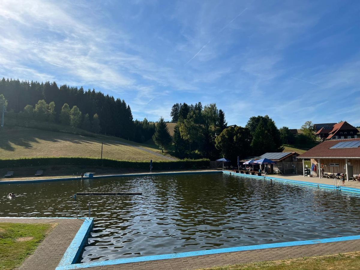 Apartment Annis Panoramablick Pool Sauna Tennis Schonach im Schwarzwald Exterior foto